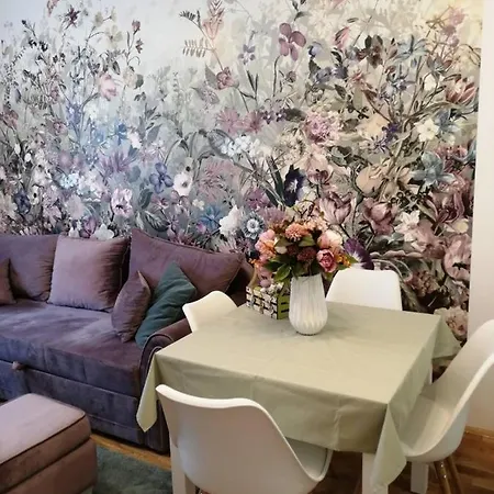 Spring Flower 아파트 노비사드