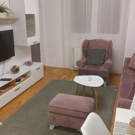 Spring Flower Apartment