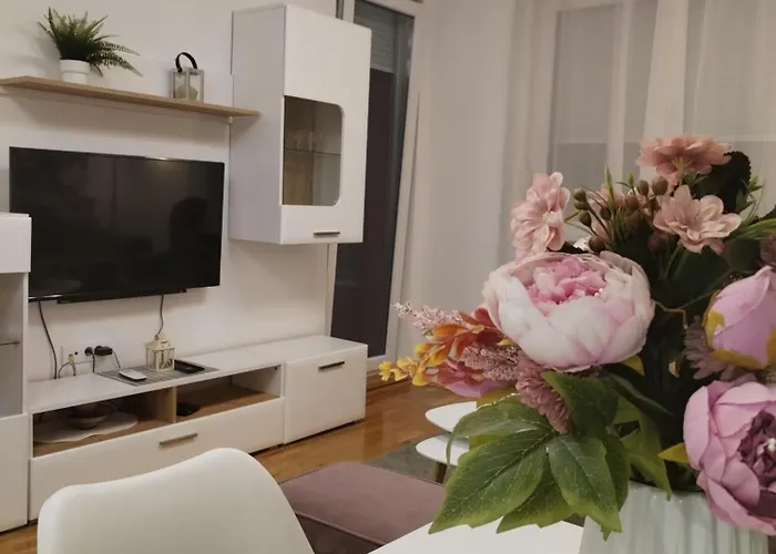 Spring Flower Apartment *